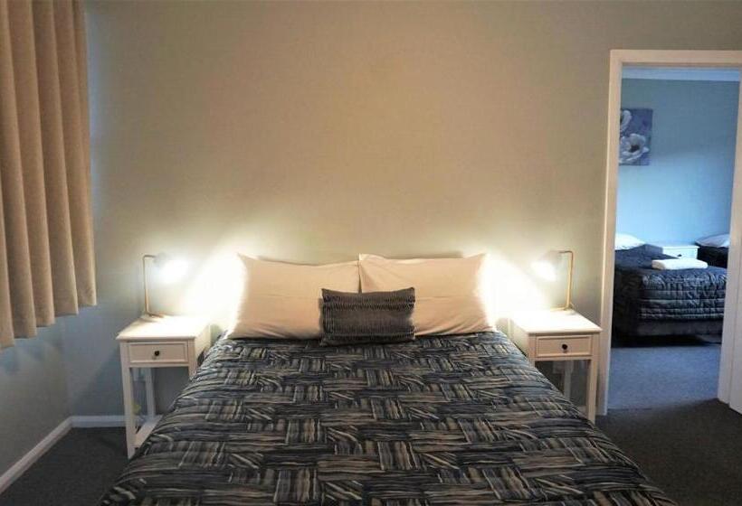 Harden Country Motel