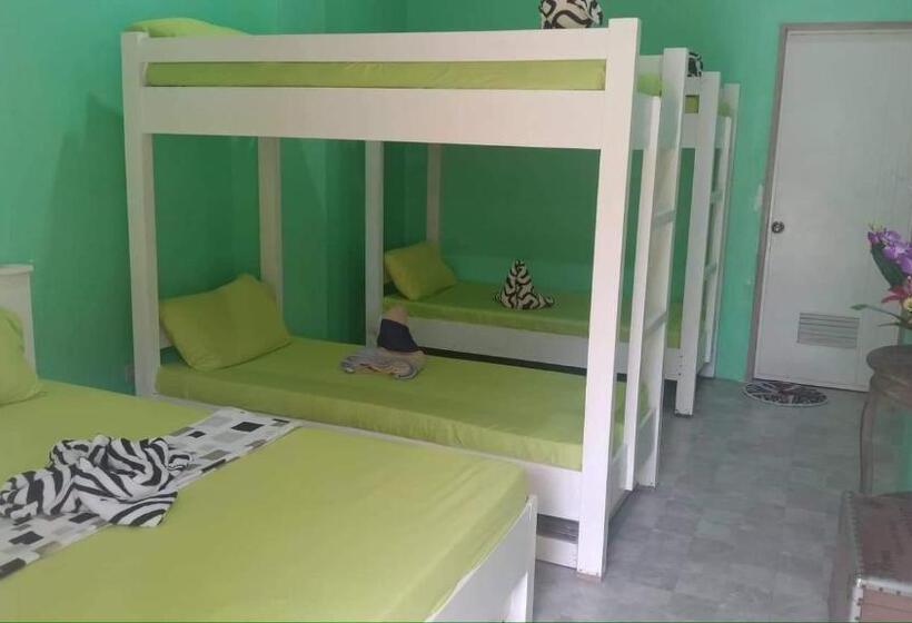 هتل Airusxander Front Beach Resort