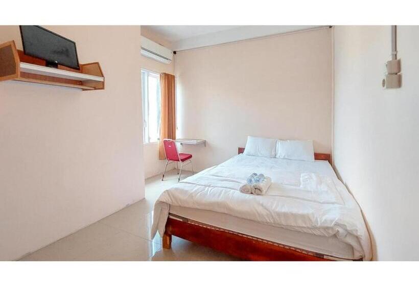ホテル Artayya Puri 3 Syariah Near Terminal Caruban Mitra Reddoorz