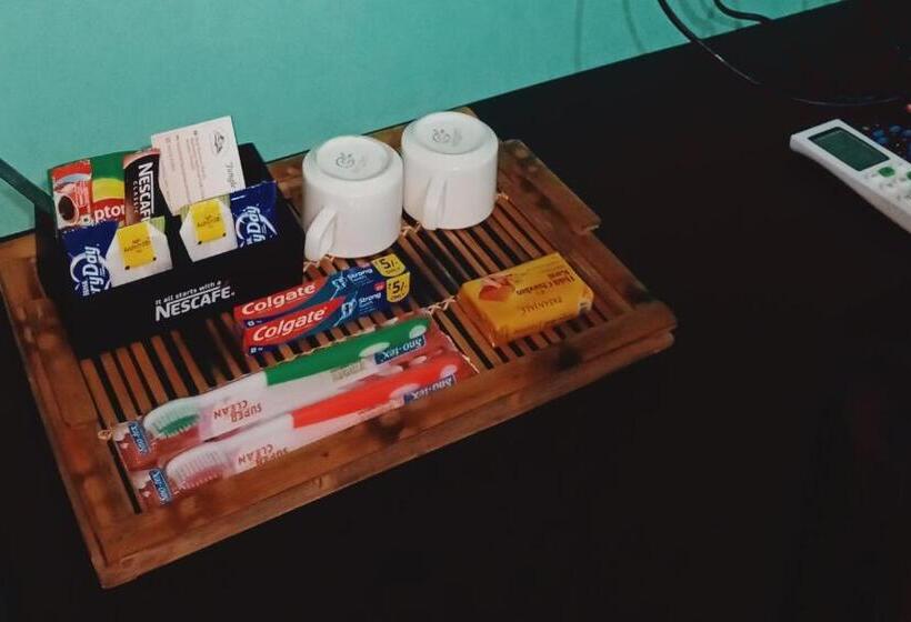 فندق Jungle Eco Mansion