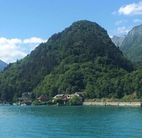 בית מלון כפרי Mazin