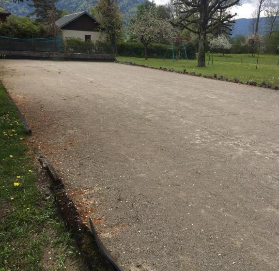 בית מלון כפרי Mazin