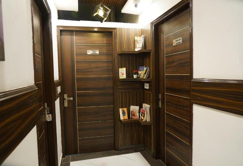 בית מלון כפרי Red Apple Near Railway Station Chandigarh