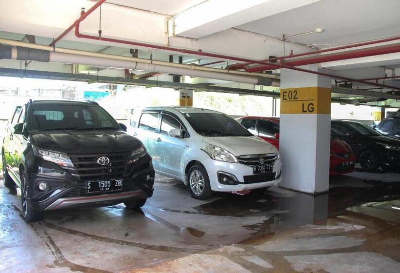 酒店 Redliving Apartemen Gunung Putri Square  Sansan Room Tower Pinus