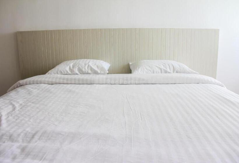 酒店 Redliving Apartemen Gunung Putri Square  Sansan Room Tower Pinus