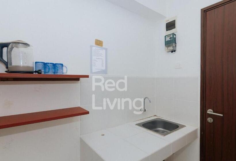 Отель Redliving Apartemen Gunung Putri Square  Sansan Room Tower Pinus