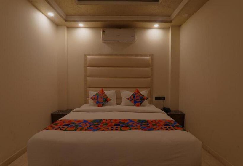 酒店 Shri Tirupati Residency