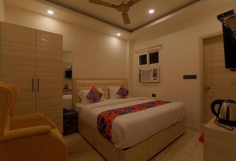 酒店 Shri Tirupati Residency