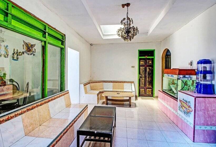 Spot On 91694 Hotel Rama Chandra