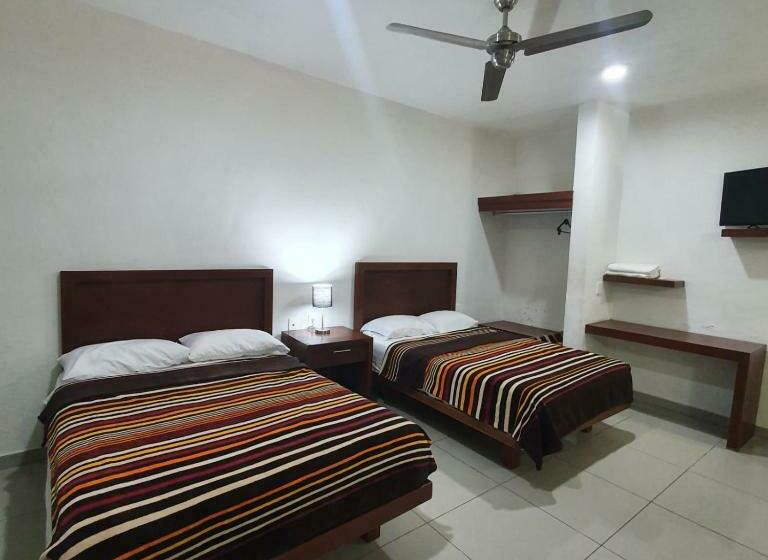 ホテル Suites Del Mar