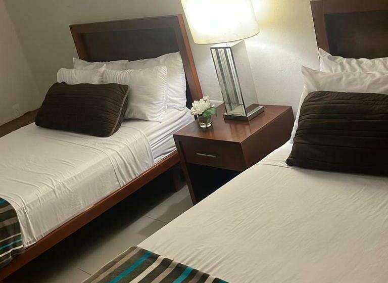 فندق Suites Del Mar