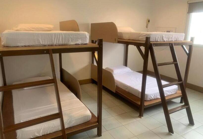 Nacho Hostel Cebu