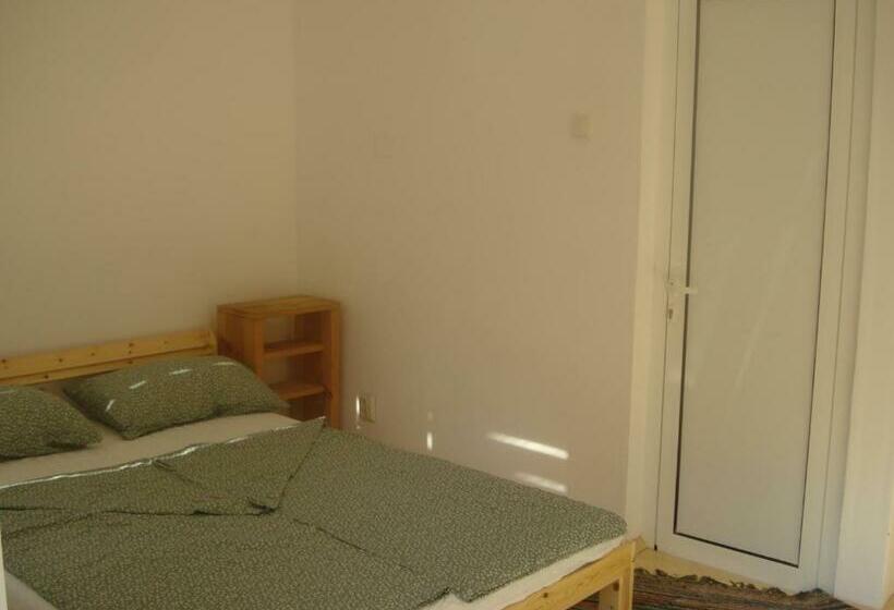 펜션 втори километър