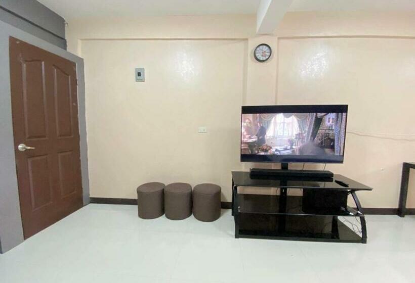 펜션 Adam S Hotel Apartment