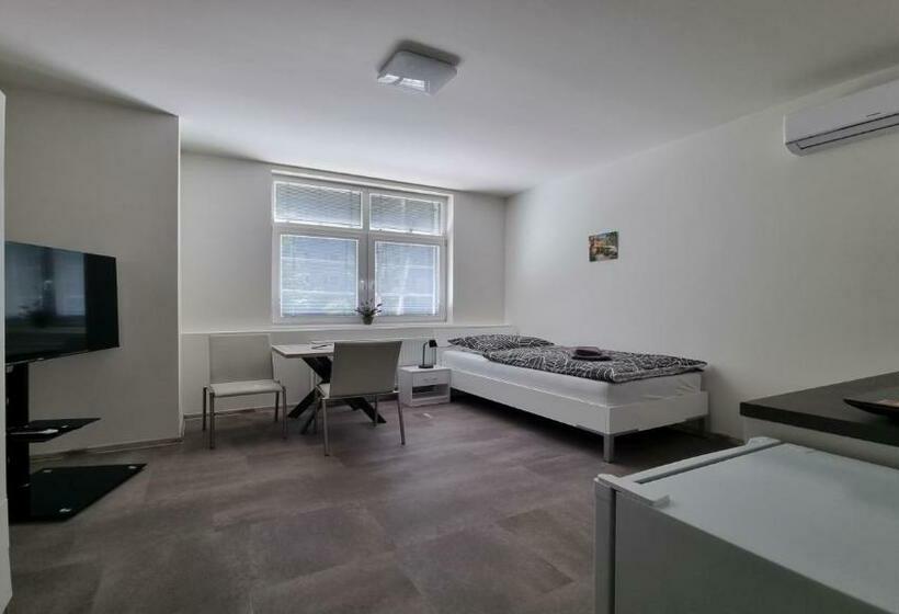 ペンション Apartmány U Jiříka