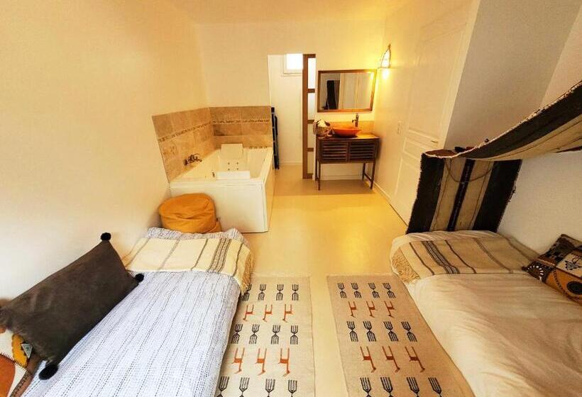 ペンション Dream Of Mediterranean House, Jacuzzi, Bbq, Délices Ensoleillés