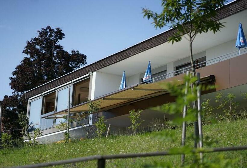 بنسيون Haus Ingrüne