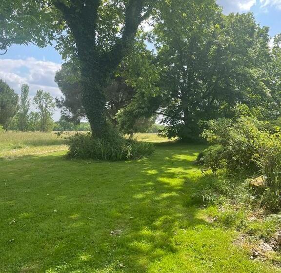 פנסיון La Ferme De Villeneuve