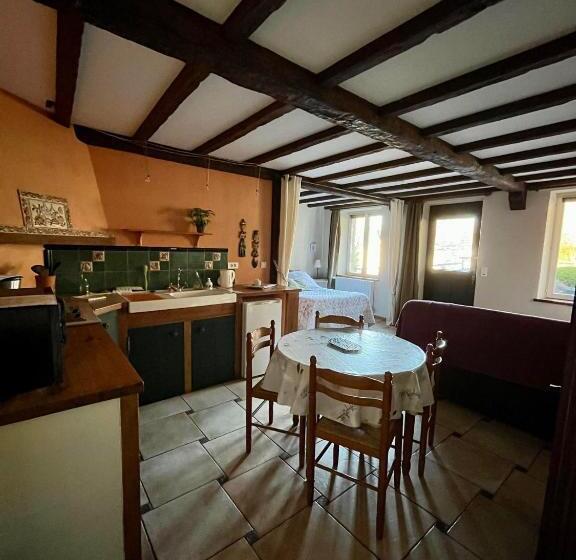 펜션 Le Petit Bois Normand