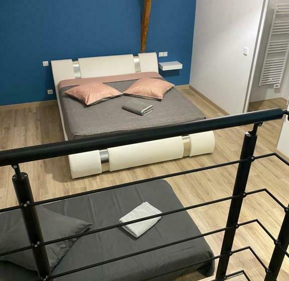 פנסיון Logis Poussard