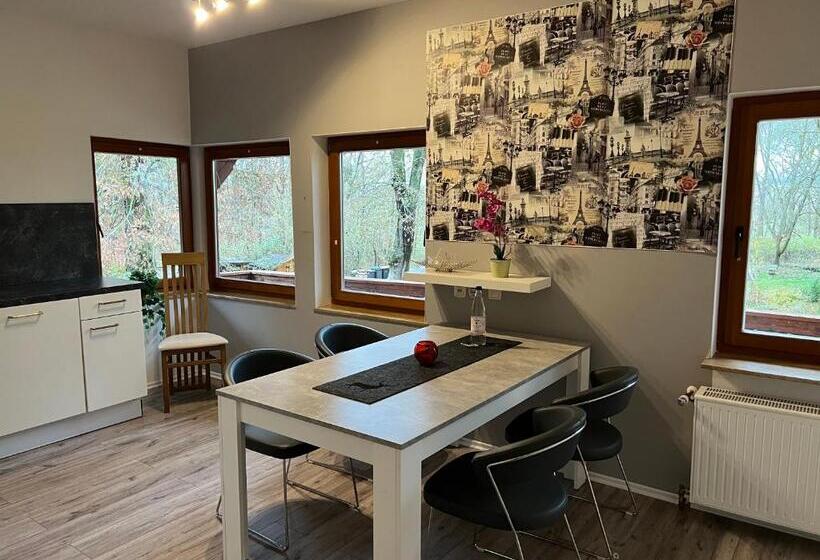 بنسيون Nina Apartments