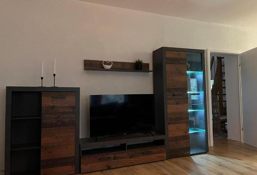 بنسيون Nina Apartments