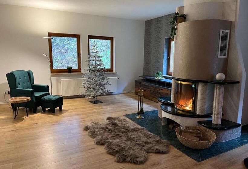 بنسيون Nina Apartments