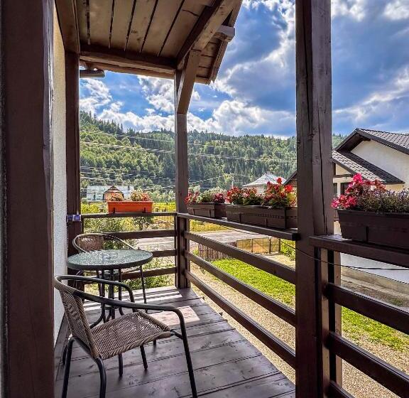 פנסיון Perla Brazilor