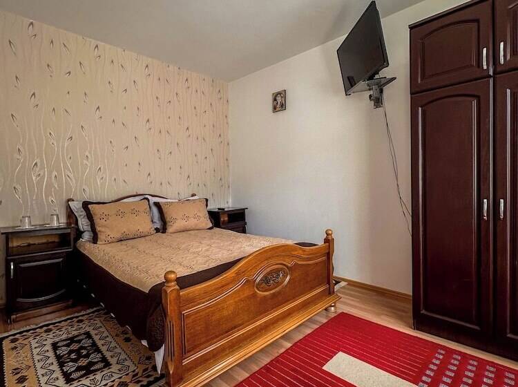 פנסיון Perla Brazilor