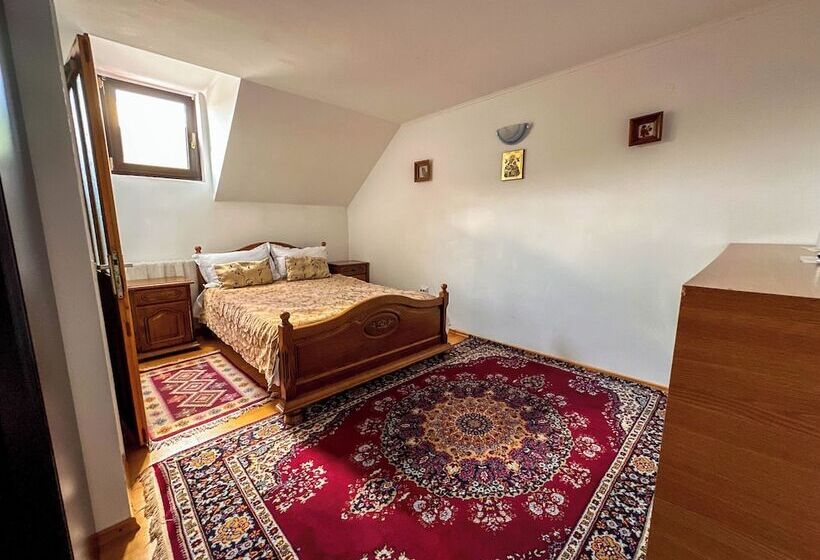 פנסיון Perla Brazilor