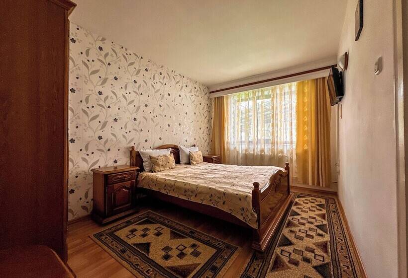 פנסיון Perla Brazilor