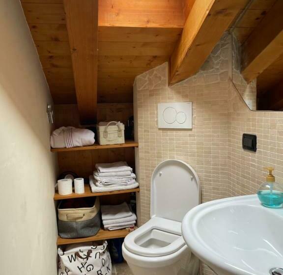 פנסיון Shanice’s House