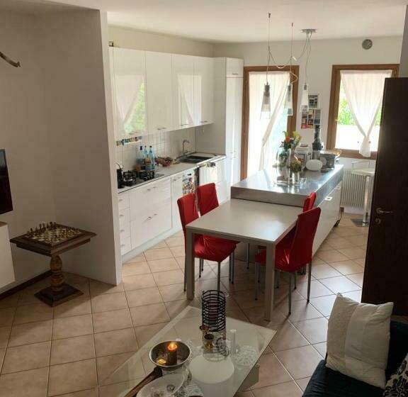 פנסיון Shanice’s House