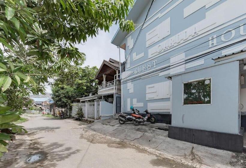 Urbanview Hotel Garuda Sky Inn Balikpapan By Reddoorz