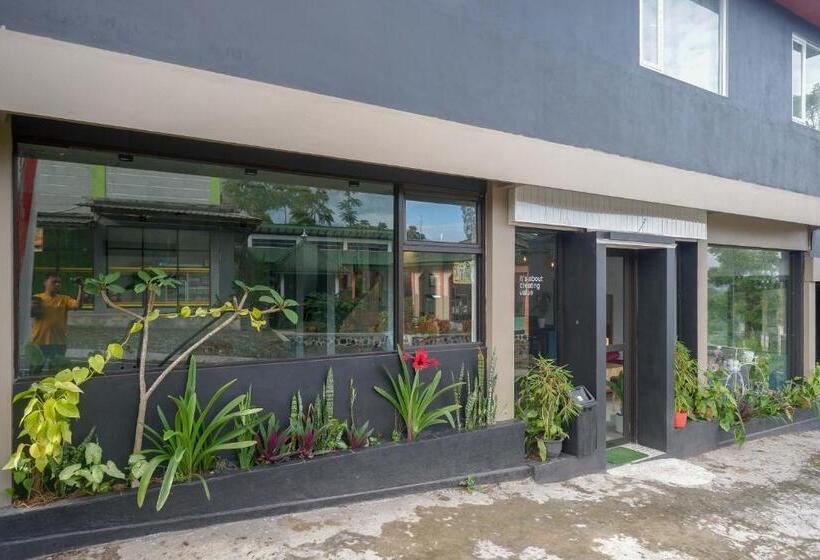 Urbanview Hotel Umbrella Dieng By Reddoorz