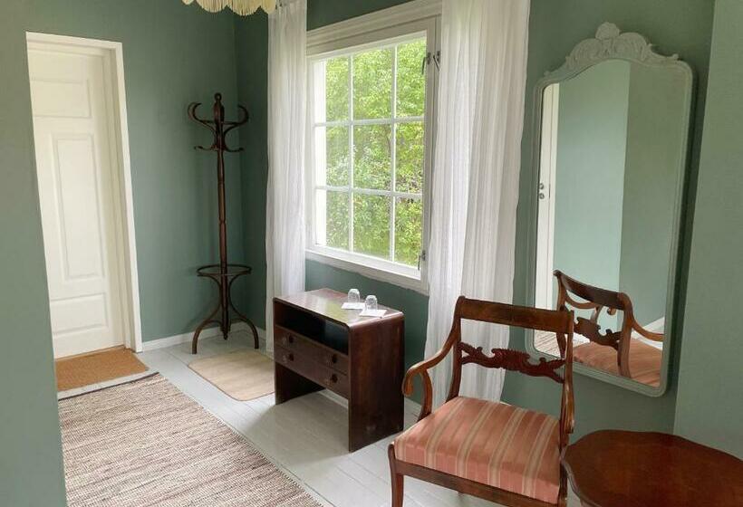 Vinter Bed & Breakfast