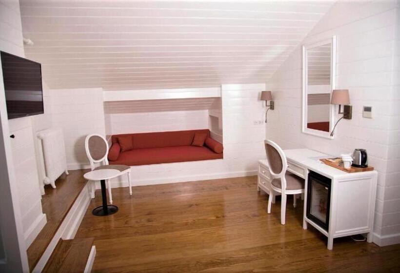 Triada Hotel Buyukada