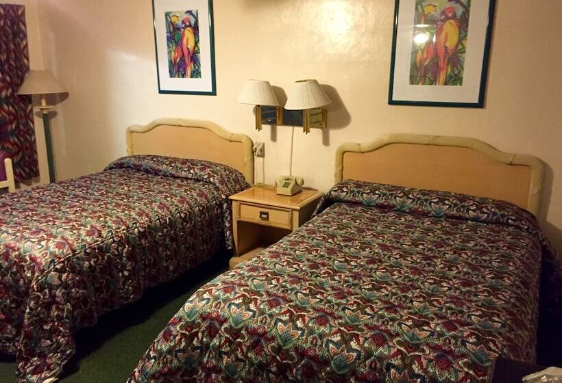 Cadillac Motel Fanning Springs