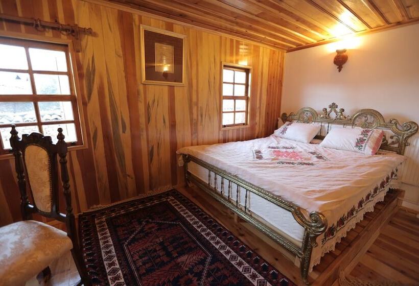 Отель Aphrodisias Dandalos