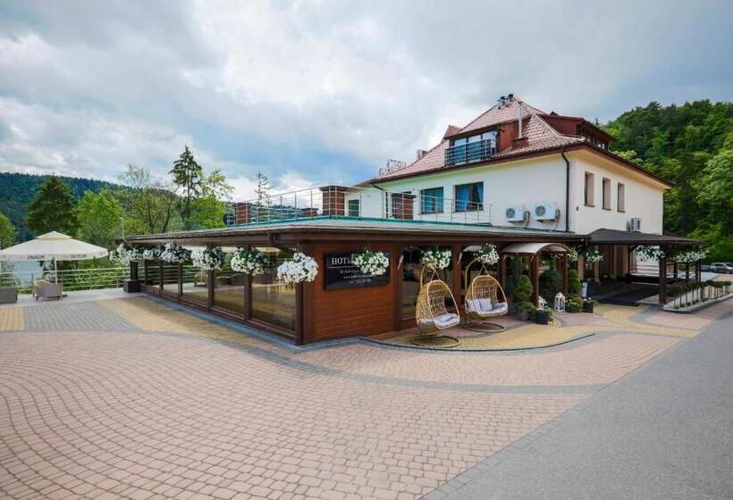 בית מלון כפרי łaziska