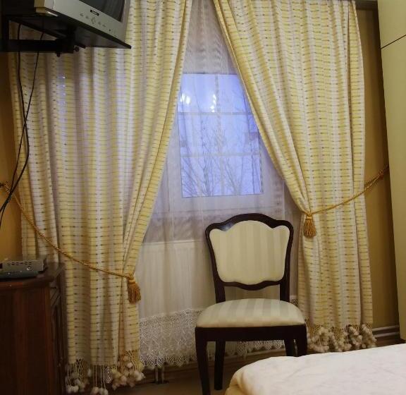 فندق Bed & Breakfast Vila Stanišić