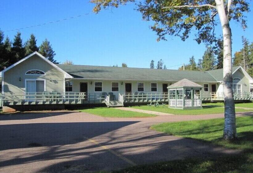 ホテル Briarwood Coastal Cottages & Lodge