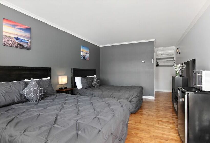 ホテル Briarwood Coastal Cottages & Lodge