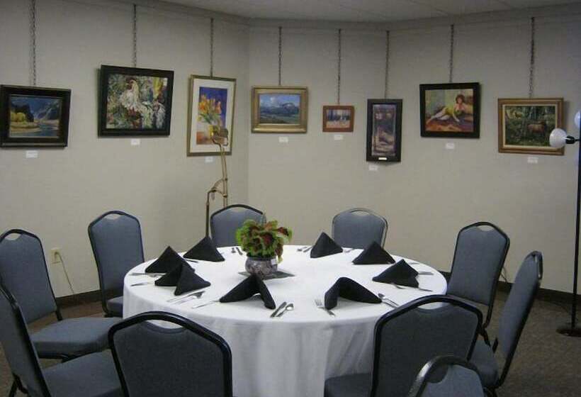 فندق Choteau Stage Stop Inn