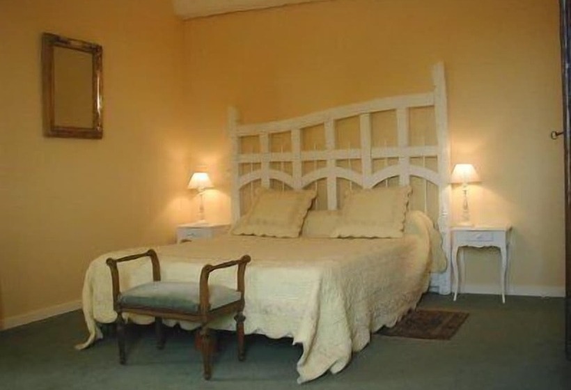 هتل Château Belles Graves