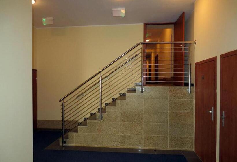 هتل City Apartments Protos