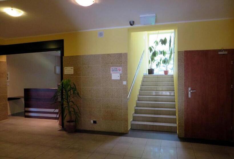 هتل City Apartments Protos