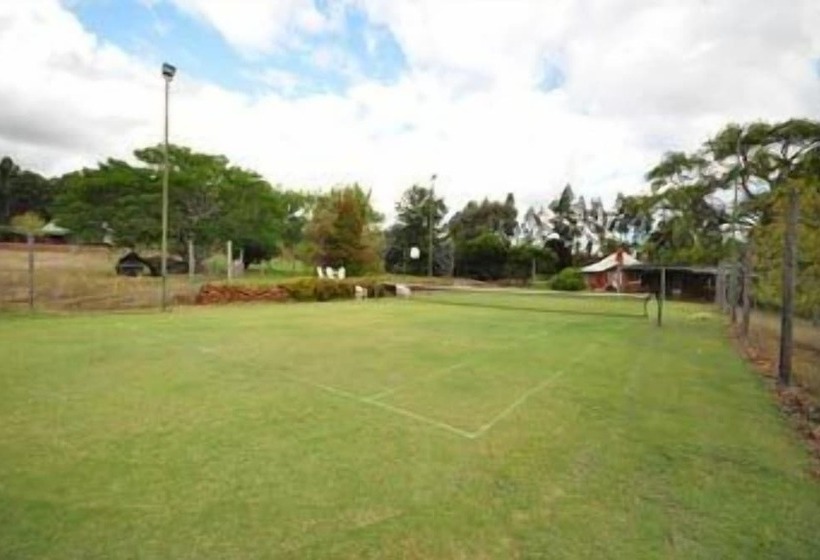 בית מלון כפרי Clover Cottage Country Retreat