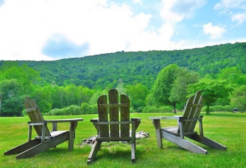 فندق Cold Spring Lodge