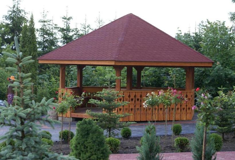 בית מלון כפרי Dwór Bartnika